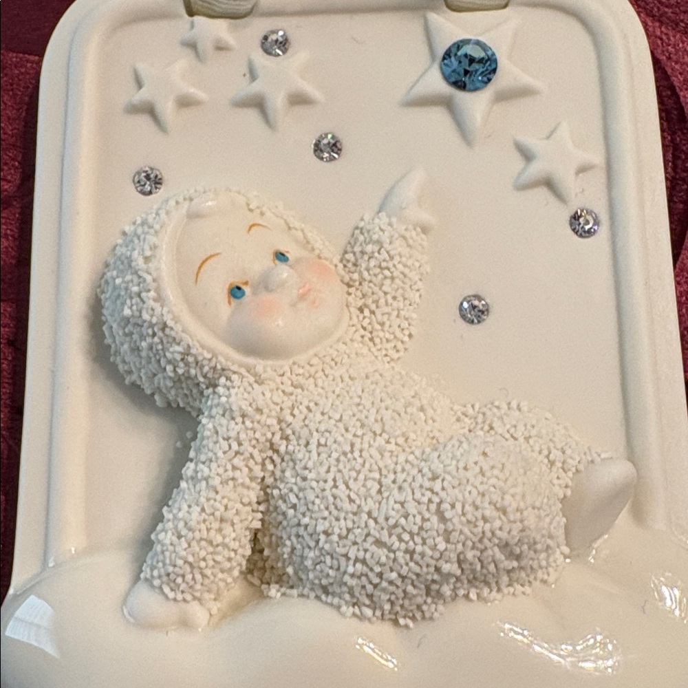 NWOT Twinkle Little Star - Snow Baby on Cloud March Birthstone Plaque / Ornament